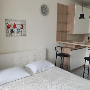 apartament-studia-orhidea-s-balconom.hotels-of-kiev.com/